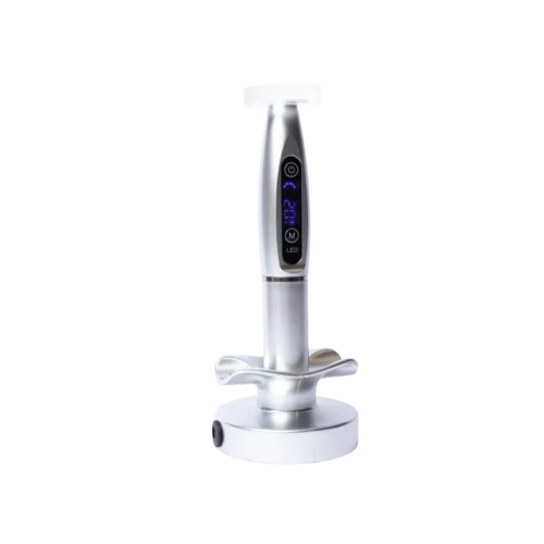Mėlyna šviesa veikliųjų medžiagų įsiskverbimo pagerinimui - Blu Light LED Device